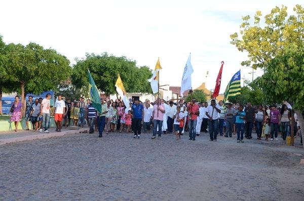 Centenas de fies participam da procissão de Santo Inácio de Loyola - Imagem 22