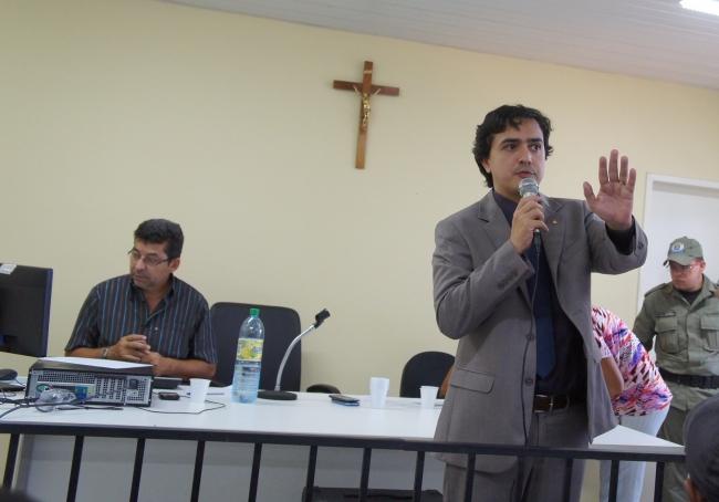 Promotor de justiça realiza Audiência Pública para discutir a venda e o consumo de bebida alcóolica por criança e adolescente em Monte Alegre –PI. - Imagem 12