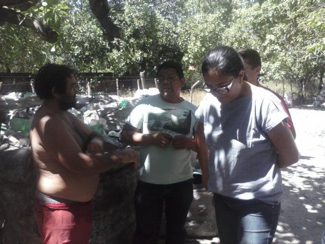 Membros da Secretaria Estadual do Trabalho realiza visita ao Lixão de Barras - Imagem 4