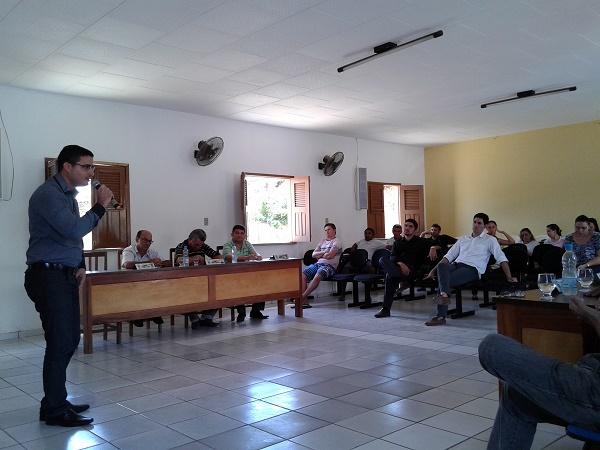 CAXINGÓ: Em sessão vereadores e servidores discutem sobre a Previdência Própria  - Imagem 1