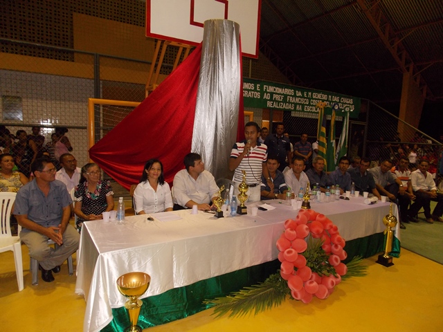 Prefeito Dr. Francisco inaugura Quadra Poliesportiva Coberta da Escola Genésio Moreira - Imagem 59