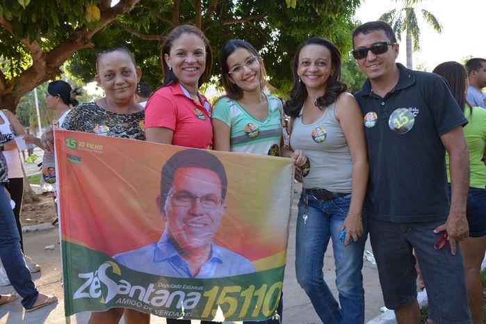 Comitê de campanha do PMDB é inaugurado com grande caminhada em Uruçuí - Imagem 4