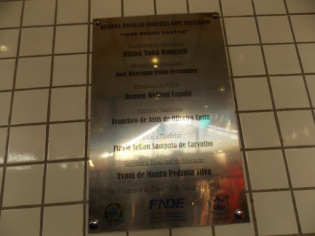 Prefeito Dr. Francisco inaugura Quadra Poliesportiva Coberta da Escola Genésio Moreira - Imagem 20