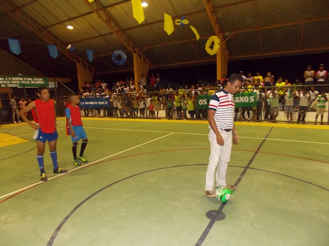 Prefeito Dr. Francisco inaugura Quadra Poliesportiva Coberta da Escola Genésio Moreira - Imagem 70