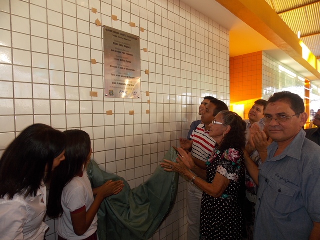 Prefeito Dr. Francisco inaugura Quadra Poliesportiva Coberta da Escola Genésio Moreira - Imagem 16