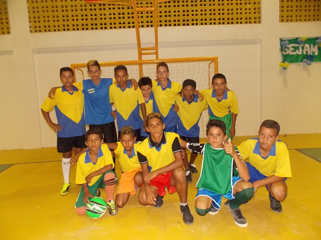 Prefeito Dr. Francisco inaugura Quadra Poliesportiva Coberta da Escola Genésio Moreira - Imagem 79