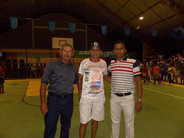 Prefeito Dr. Francisco inaugura Quadra Poliesportiva Coberta da Escola Genésio Moreira - Imagem 68
