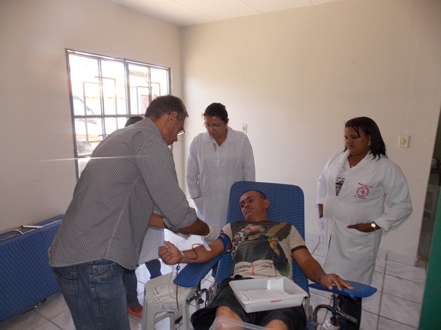 Secretaria municipal de Saúde e Hemopi de Floriano realizam campanha de doação de sangue - Imagem 6