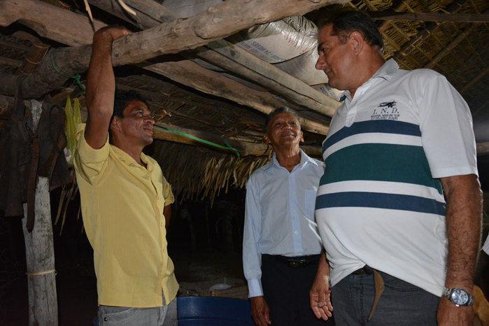 Prefeita Renata Coelho prestigia festejos de Bom Jesus da Lapa na comunidade Morrinhos - Imagem 7