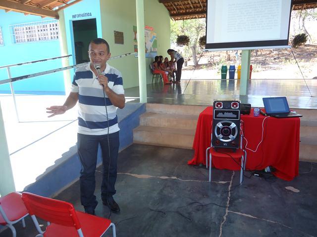 Escola Municipal Liberato Vieira realizou Homenagens aos Pais - Imagem 2