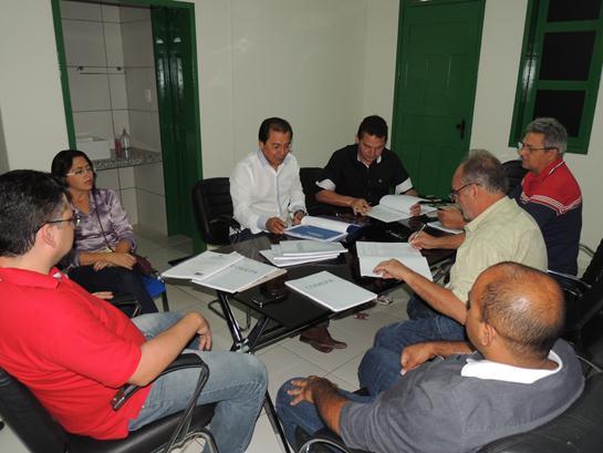 Prefeitos assinam o Estatuto da COMEPA - Imagem 3