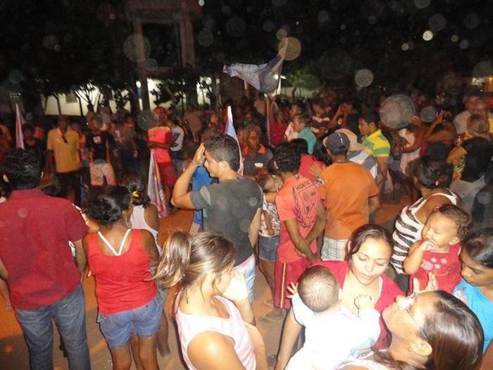 Deputado Estadual Fernando Monteiro realizou reunião com moradores da Vila França - Imagem 7