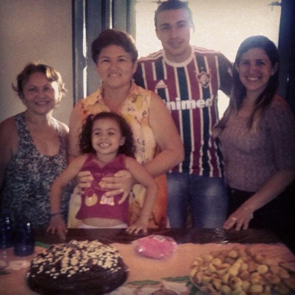 Parabéns para a Secretaria de Saúde Remédios Veras pela troca de idade - Imagem 1