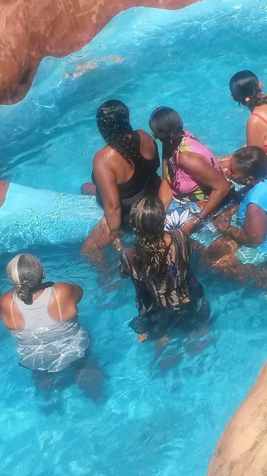 Idosos de Francinópolis participam de passeio na Fazenda Aleluia em Inhuma - PI - Imagem 16