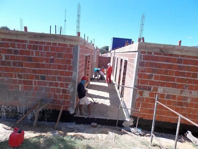 Construção da Unidade Básica de Saúde do Bairro Esperança I está bastante avançada‏ - Imagem 4