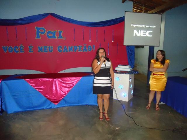 Pais Receberam Homenagem na Escola Santa Catarina - Imagem 29