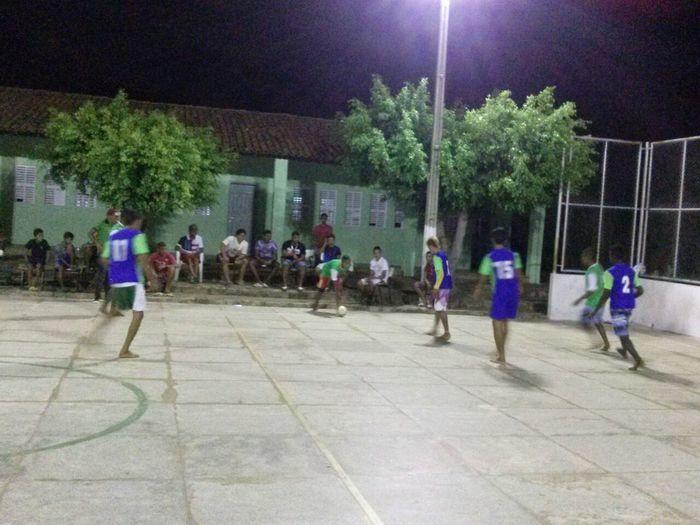 Alunos do EJA participam de torneio esportivo - Imagem 7