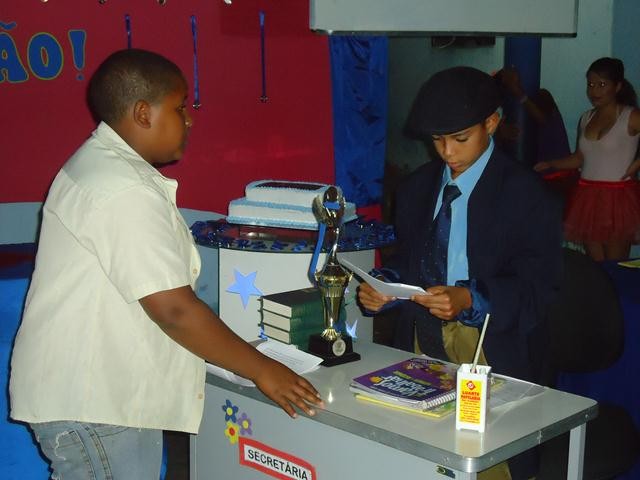 Pais Receberam Homenagem na Escola Santa Catarina - Imagem 43
