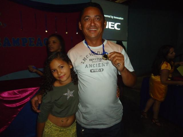 Pais Receberam Homenagem na Escola Santa Catarina - Imagem 87