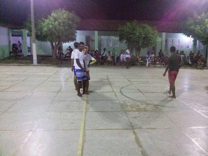 Alunos do EJA participam de torneio esportivo - Imagem 4