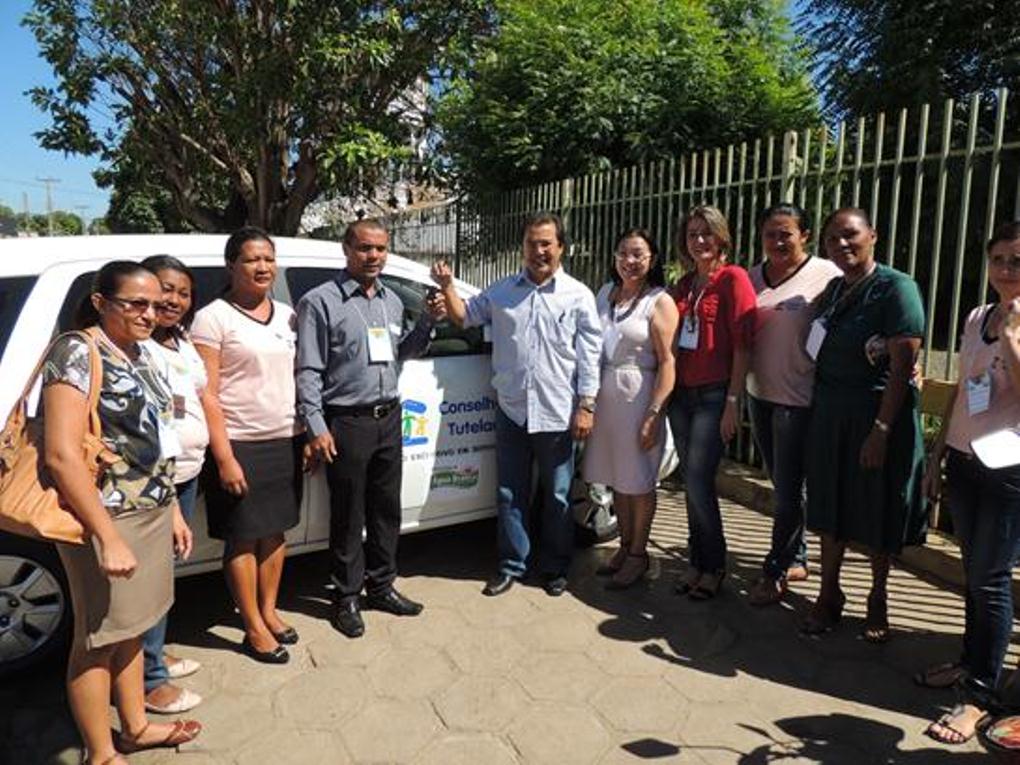 O Conselho Tutelar de Água Branca foi contemplado com veículo