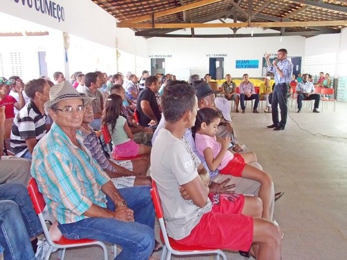 Secretaria de Educação realiza belíssimo café da manhã em homenagem ao dia dos Pais - Imagem 43