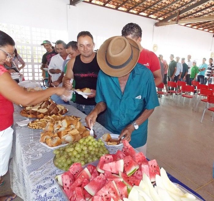 Secretaria de Educação realiza belíssimo café da manhã em homenagem ao dia dos Pais - Imagem 34