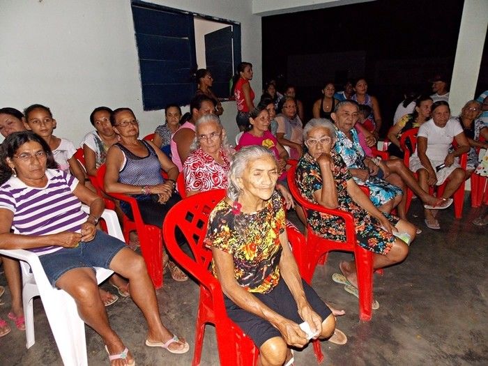 Secretaria Municipal de Assistência Social realiza tarde de lazer aos Idosos do município  - Imagem 17