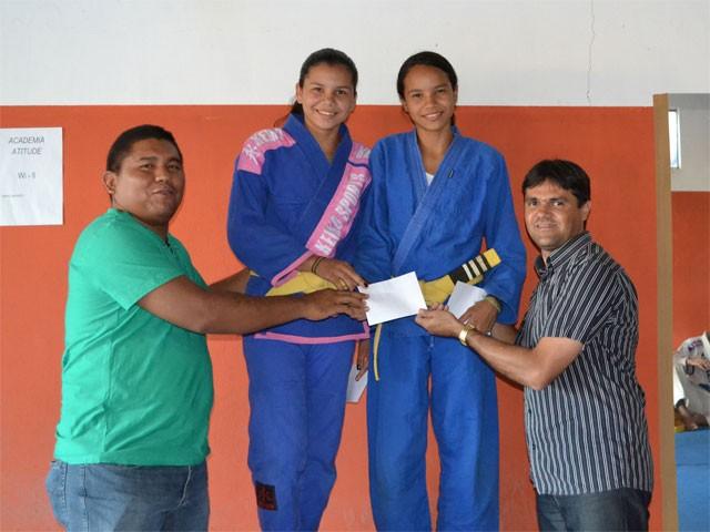 Academia Atitude premiou os vencedores do I Campeonato de Jiu-Jítsu - Imagem 7