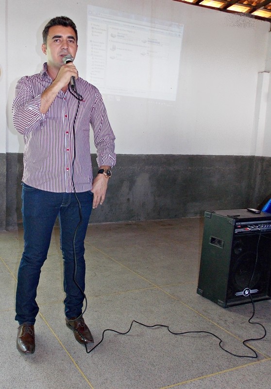 Secretaria de Educação realiza belíssimo café da manhã em homenagem ao dia dos Pais - Imagem 3