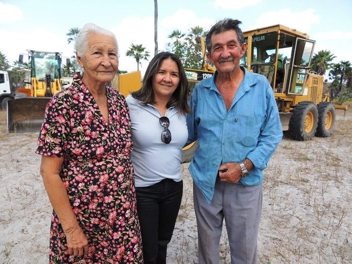 Maquinários chegam ao povoado Terras Pretas - Imagem 9