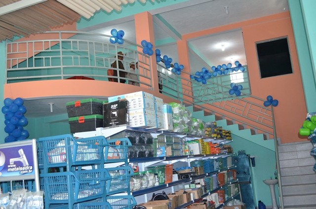 Vera Mendes: Inaugurada a mais nova loja de material de construção. - Imagem 5