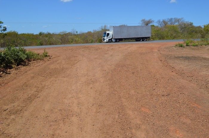 Mais estradas são recuperadas no município de Buriti dos Lopes - Imagem 3