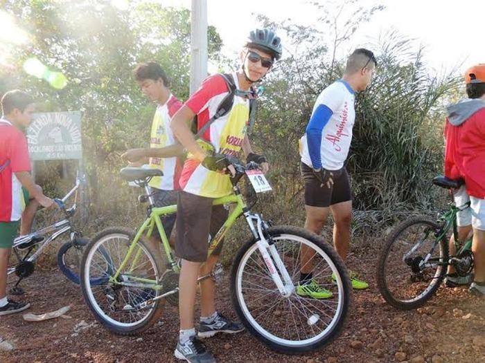 Prefeitura entrega premiações a atletas e anuncia competições - Imagem 3