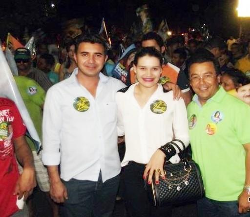 Prefeito Antônio Parambú participa de inauguração do comitê em  Água Branca - Imagem 1