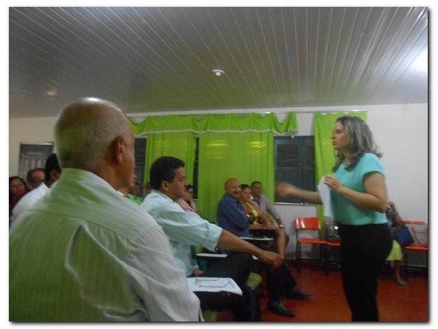 SEBRAE realiza reunião com comerciantes e pequenos micro-empreendedores sobre a Lei  Geral Municipal - Imagem 8