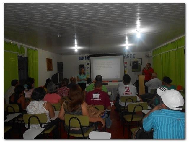 SEBRAE realiza reunião com comerciantes e pequenos micro-empreendedores sobre a Lei  Geral Municipal - Imagem 13