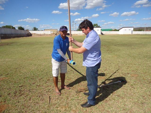 Estádio Municipal passa Por Manutenção - Imagem 10
