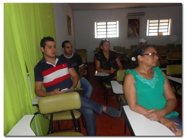 SEBRAE realiza reunião com comerciantes e pequenos micro-empreendedores sobre a Lei  Geral Municipal - Imagem 6