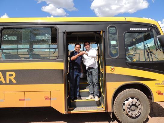Prefeitura de Água Branca recebe Ônibus Escolar 0 km - Imagem 3