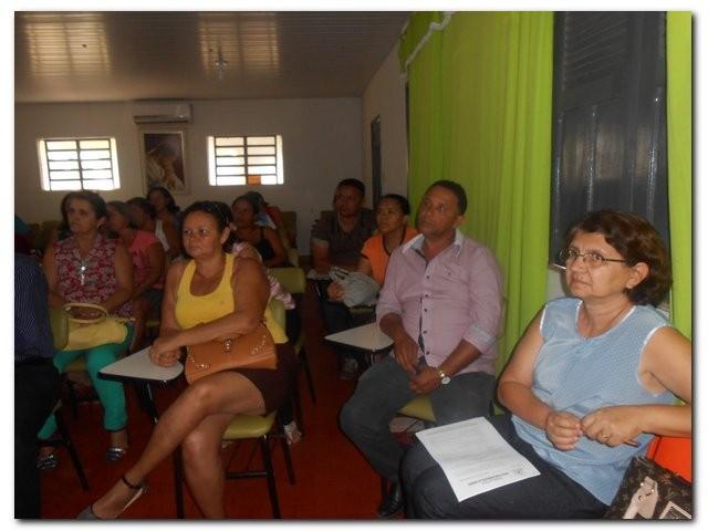 SEBRAE realiza reunião com comerciantes e pequenos micro-empreendedores sobre a Lei  Geral Municipal - Imagem 10