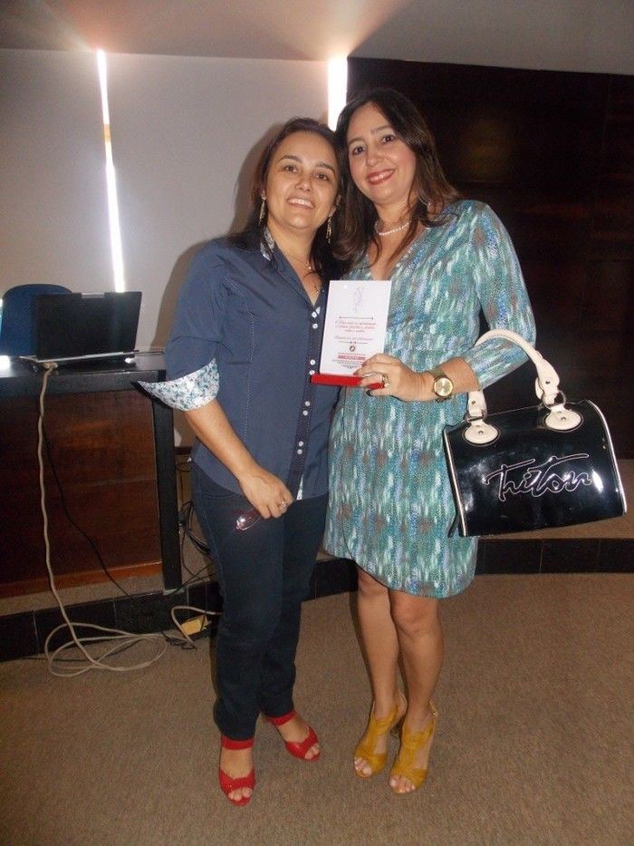 Primeira dama e idealizadora do Projeto Neylivia Oliveira da Costa “Mulher Viva”, Lindyane Batista recebe homenagem do Ministério Público do Estado - Imagem 20