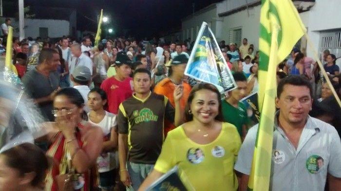 Milhares de pessoas na inauguração do comitê dos candidatos de Bernildo Val em Buriti dos Lopes - Imagem 4