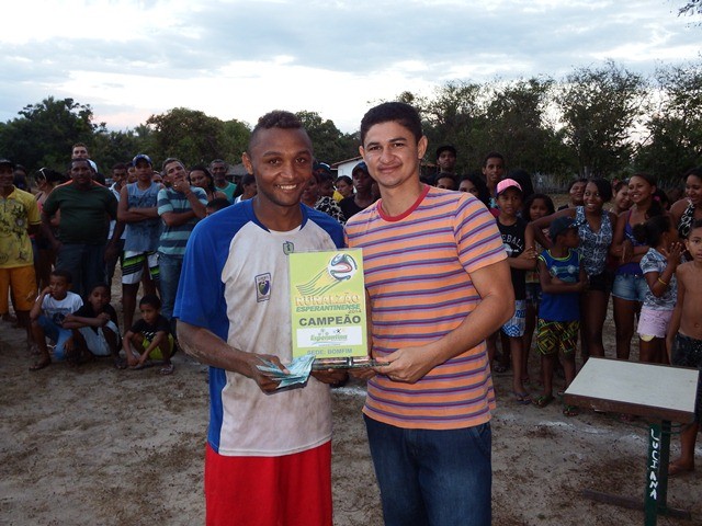 Centenas de populares prestigiam Campeonato de Futebol Ruralzão; confira os resultados - Imagem 14