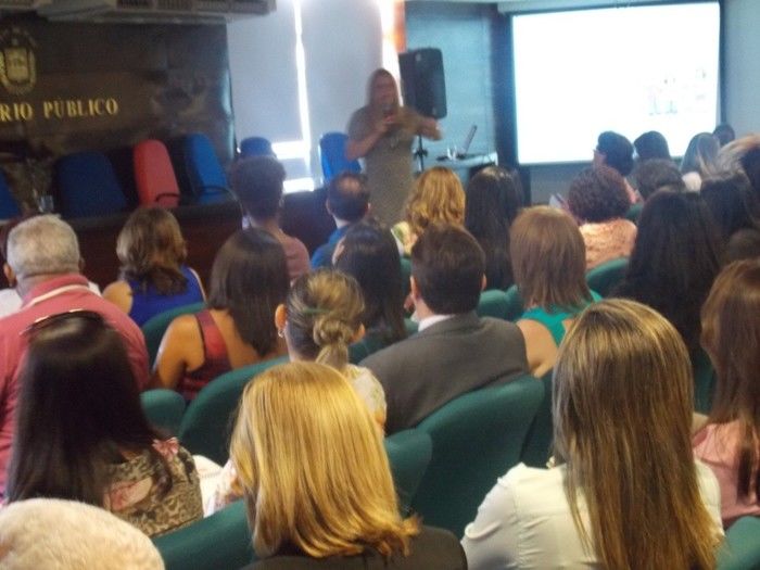 I Capacitação da rede de atendimento à mulher realizada pelo NUPEVID. - Imagem 42