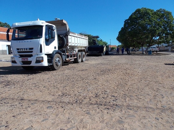 Rua: Manoel Mendes antes e depois da pavimentação - Imagem 2