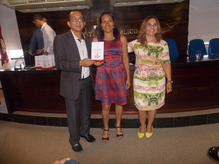 Personalidades que combatem a violência contra a Mulher são homenageadas pelo Ministério Público do Piauí que combatem a violência contra a mulher - Imagem 9