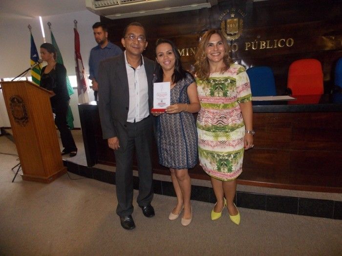 Personalidades que combatem a violência contra a Mulher são homenageadas pelo Ministério Público do Piauí que combatem a violência contra a mulher - Imagem 24