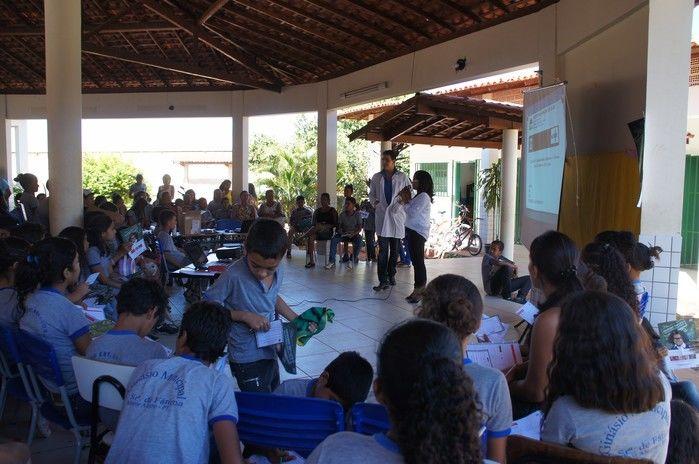 Secretaria de saúde prove campanha do Governo Federal nas escolas de Monte Alegre.   - Imagem 4