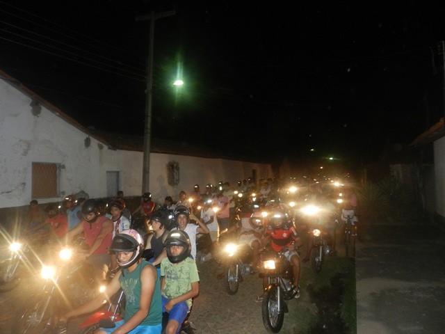 Janainna Marques realiza grande carreata e reunião política em Esperantina - Imagem 11